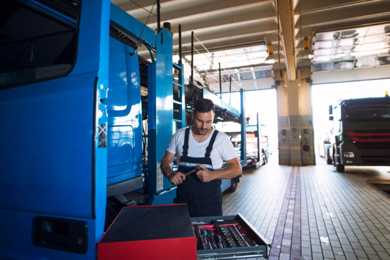 The Common Types of Truck Tool Boxes